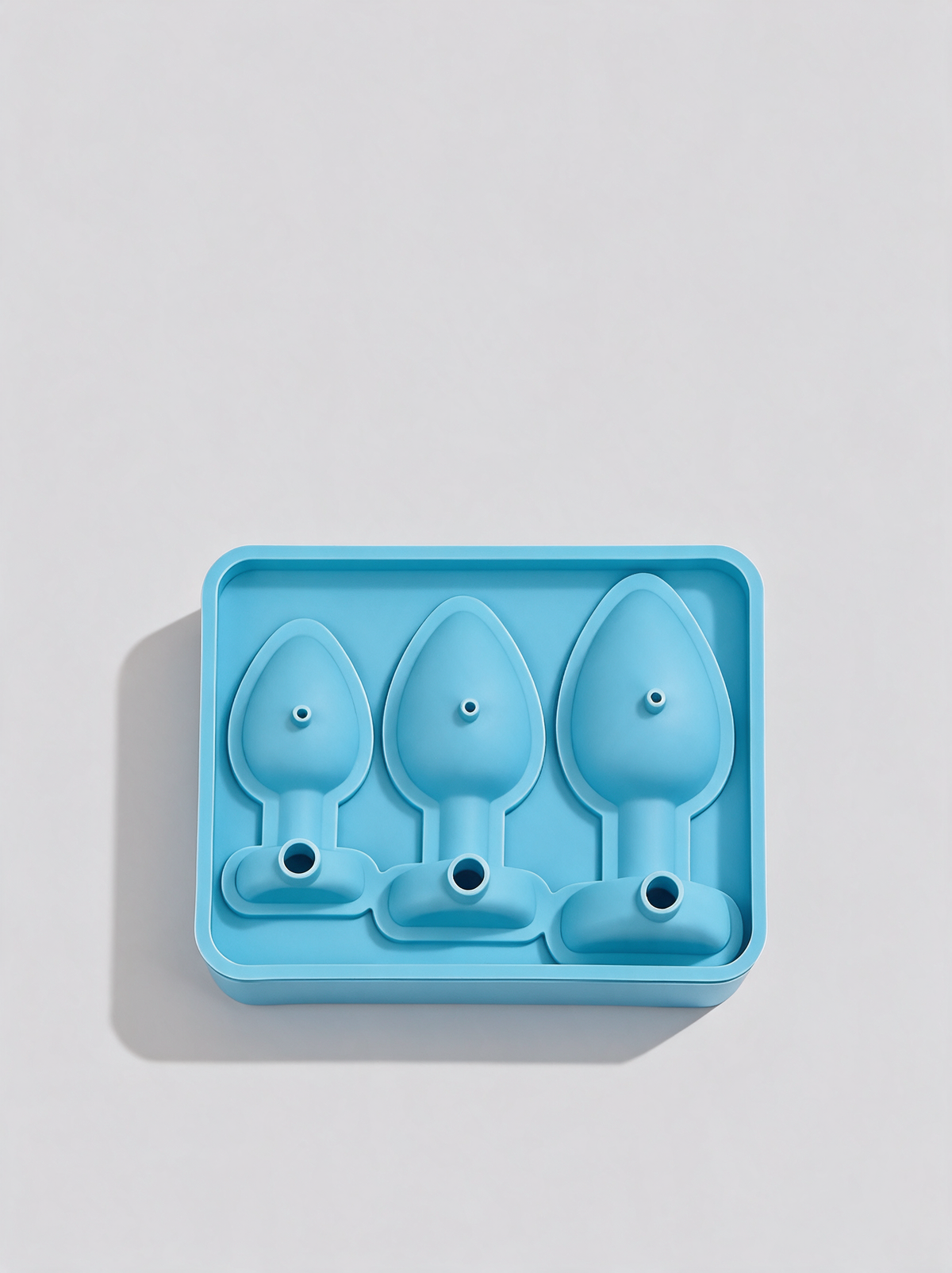 The Edge Ice Mold
